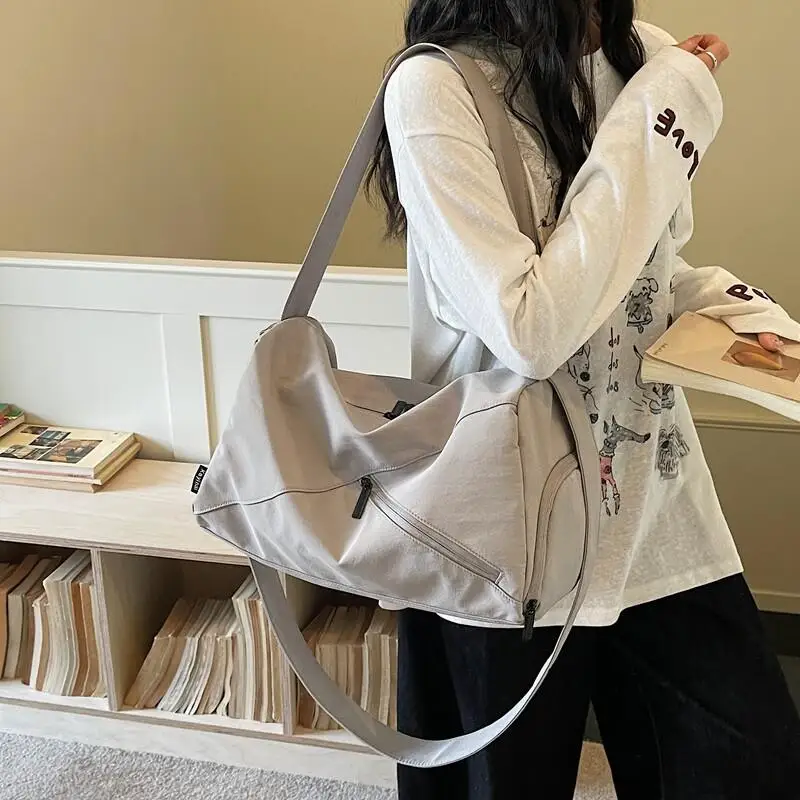 Large Capacity Handheld Fitness Bag for Short Trips Swimming Training Yoga Women's Bag Wet And Dry Separation Sports Bag
