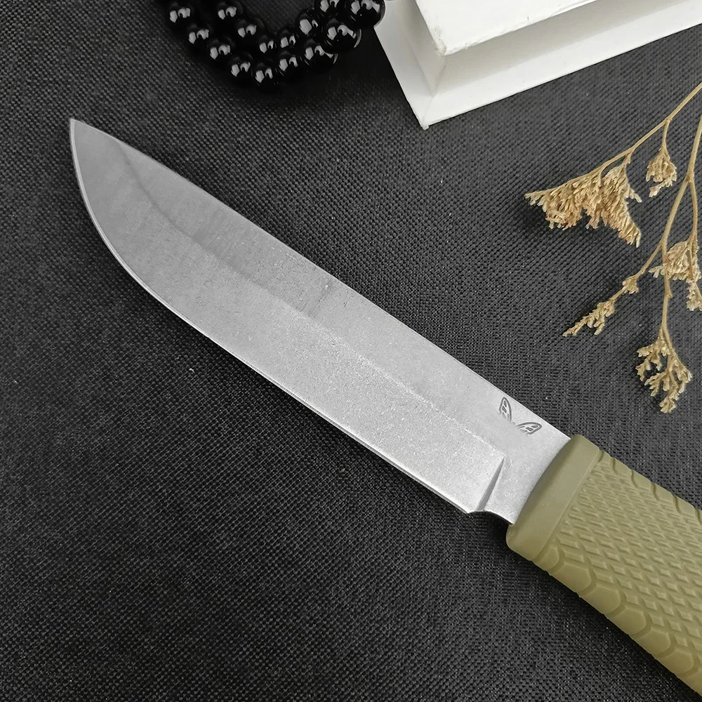 BM 202, 200 Fixed Blade Tactical Hunting Straight Knife D2 Blade Outdoor Jungle Survival Straight Knife with Sheath Edc Tools