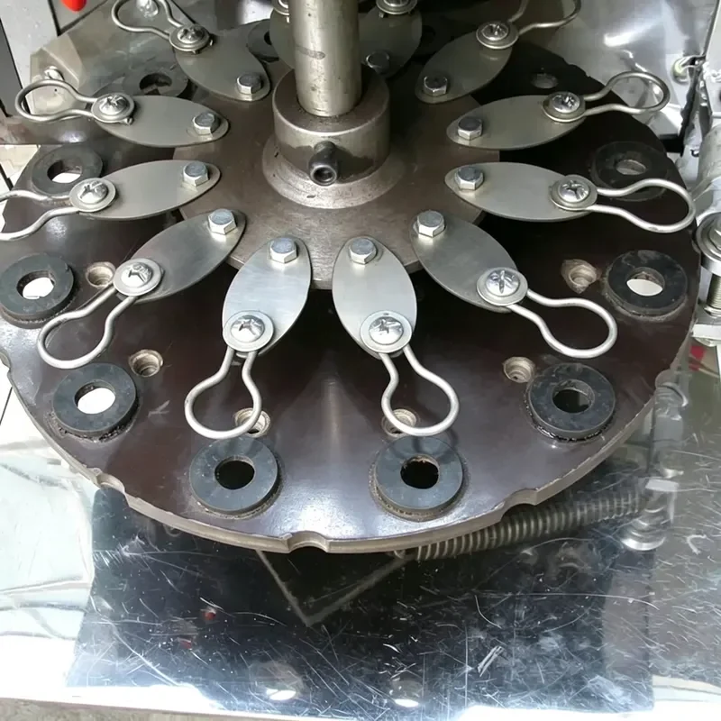 Stoner Machine Hawthorn Core Extractor Red Date Kernel Remover Jujube Pitting Machine Round Stone Fruit Removing