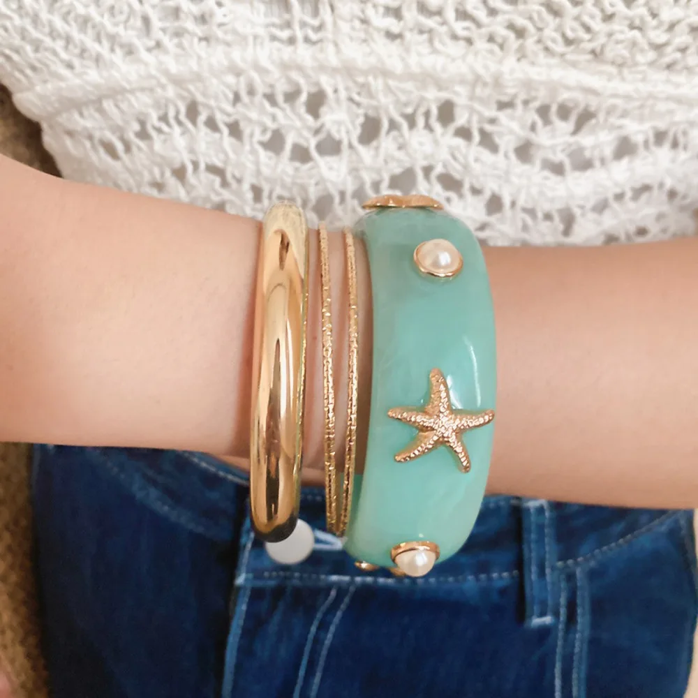 4Pcs Conch Shell Pearl Resin Starfish Bracelets Set Handicraft Bangle on Hand Starfish Bangle Kit Ethnic Vacation Style