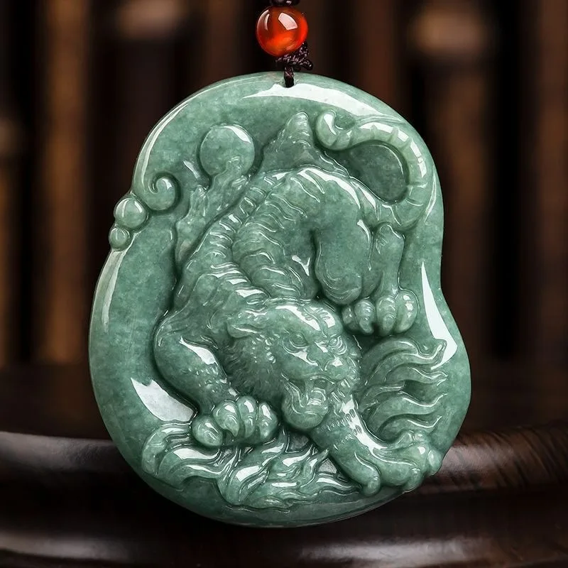 

New Zodiac Tiger Pendant Tiger Plate Bean Seed Jade Descending Tiger Pendant for Men and Women