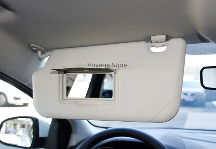 مناسبة لفورد 12-18 جديد الثعلب الشمس قناع الغرور مرآة الشمس درع هاتشباك ثلاثة صناديق لفوز السائق الرئيسي #4