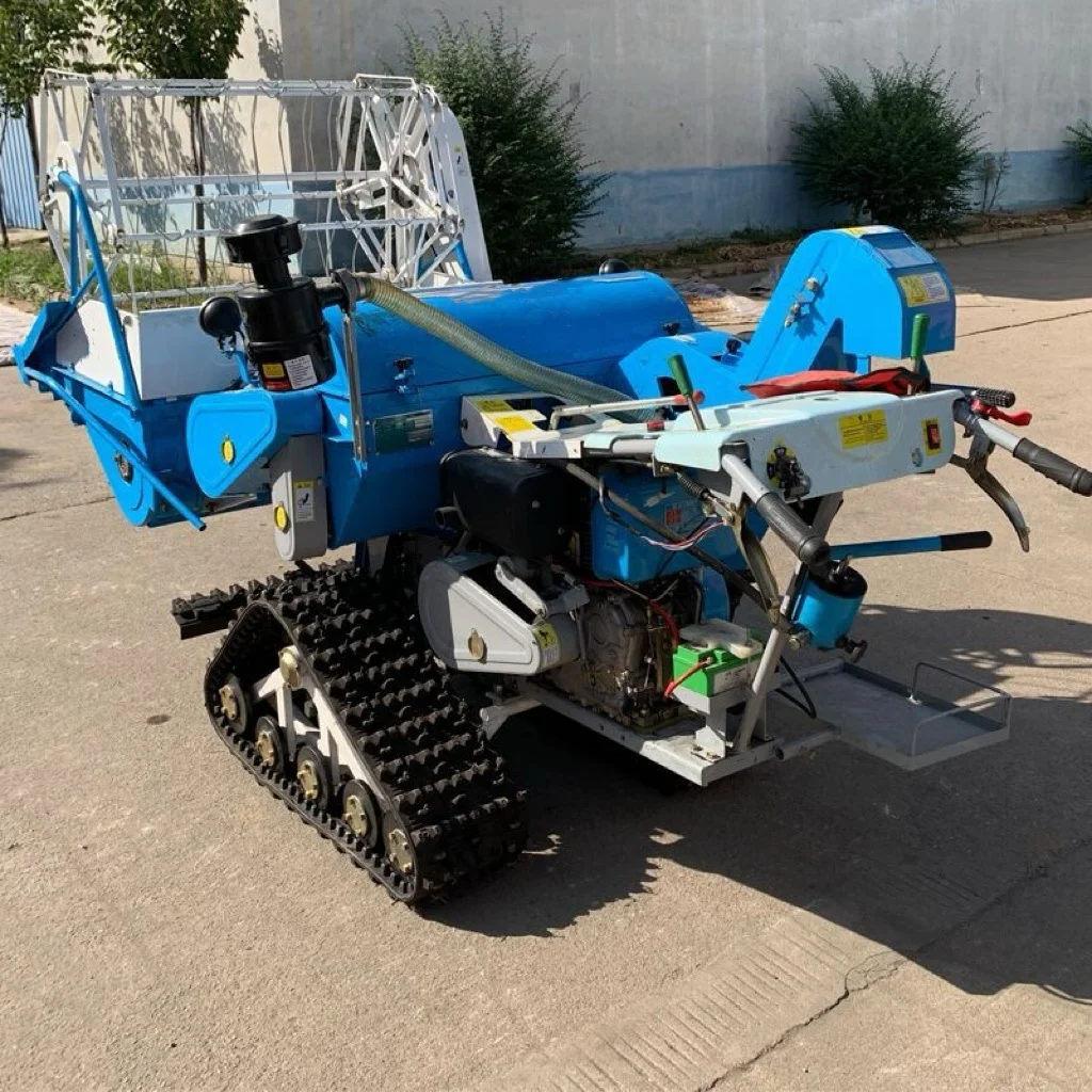 

Money Saving Version 15HP Handwheel Combine Harvester