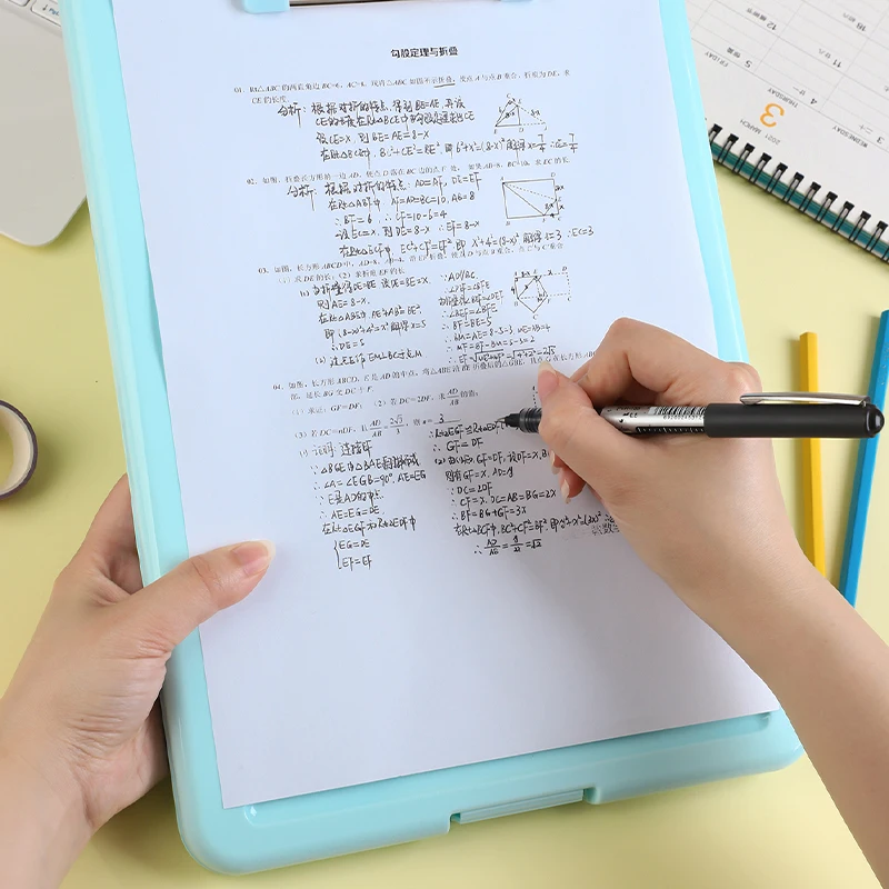 A4 Papier datei Dokument Aufbewahrung sbox mit Ordner Clip Schreib brett Wordpad Büro Schule