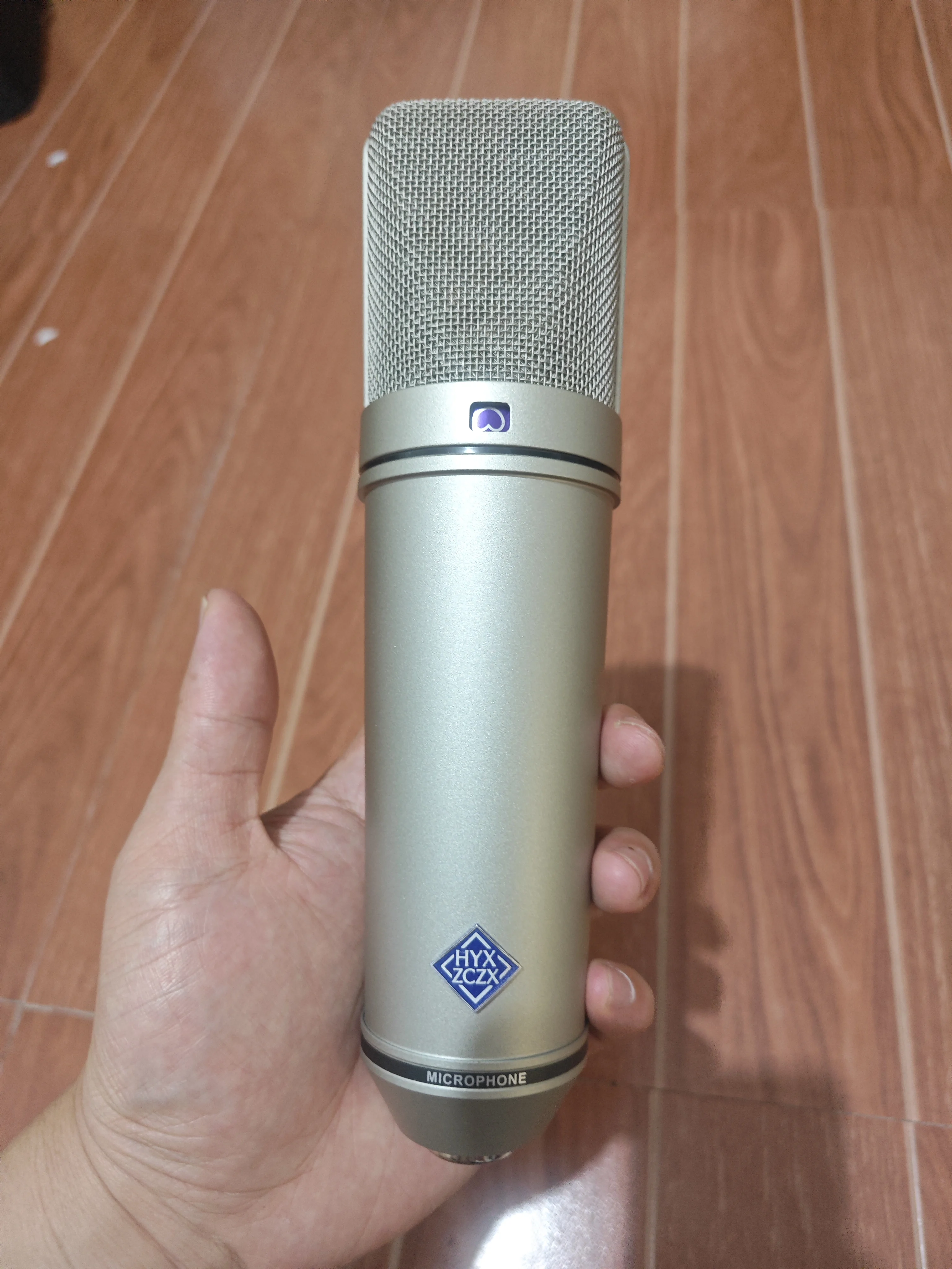 2026 New professional heart-shaped directional U87AI microphone, suitable for vocal recording and studio setup microphone