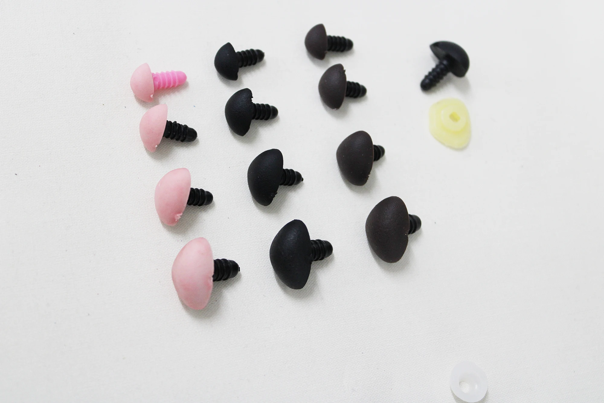 Safety Nose com Washi para DIY Plush Doll, New Maskaszem, Color Size Option, Soft, Triangle, 12mm, 15mm, 18mm, 20mm, 20mm