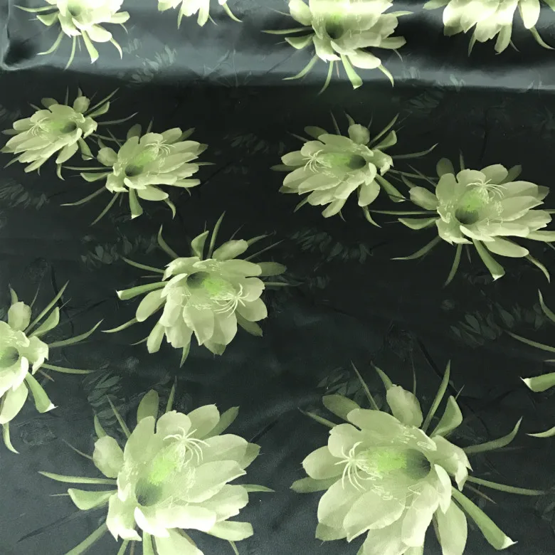 High Quality 40Momme Silk Fabric Inkjet Printing Deep Army Green Bottom Flower Thickened