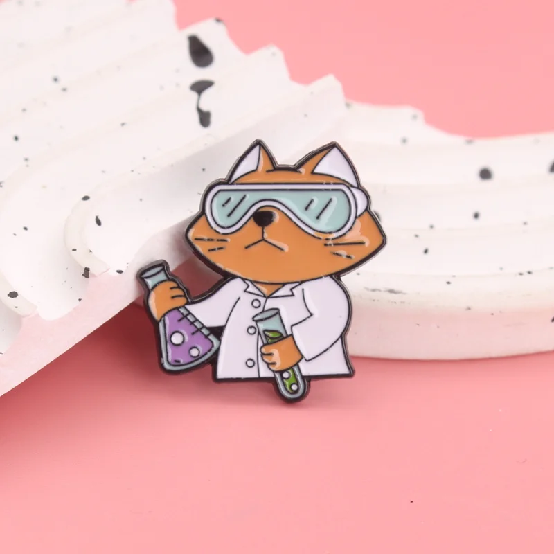 Scientist Cat Experiment Emblem Brooch Accessory