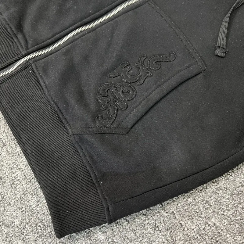 سترة صوفية بغطاء للرأس سوداء من القطن الخالص من Derschutze مطرزة بسحاب غربي كاجوال