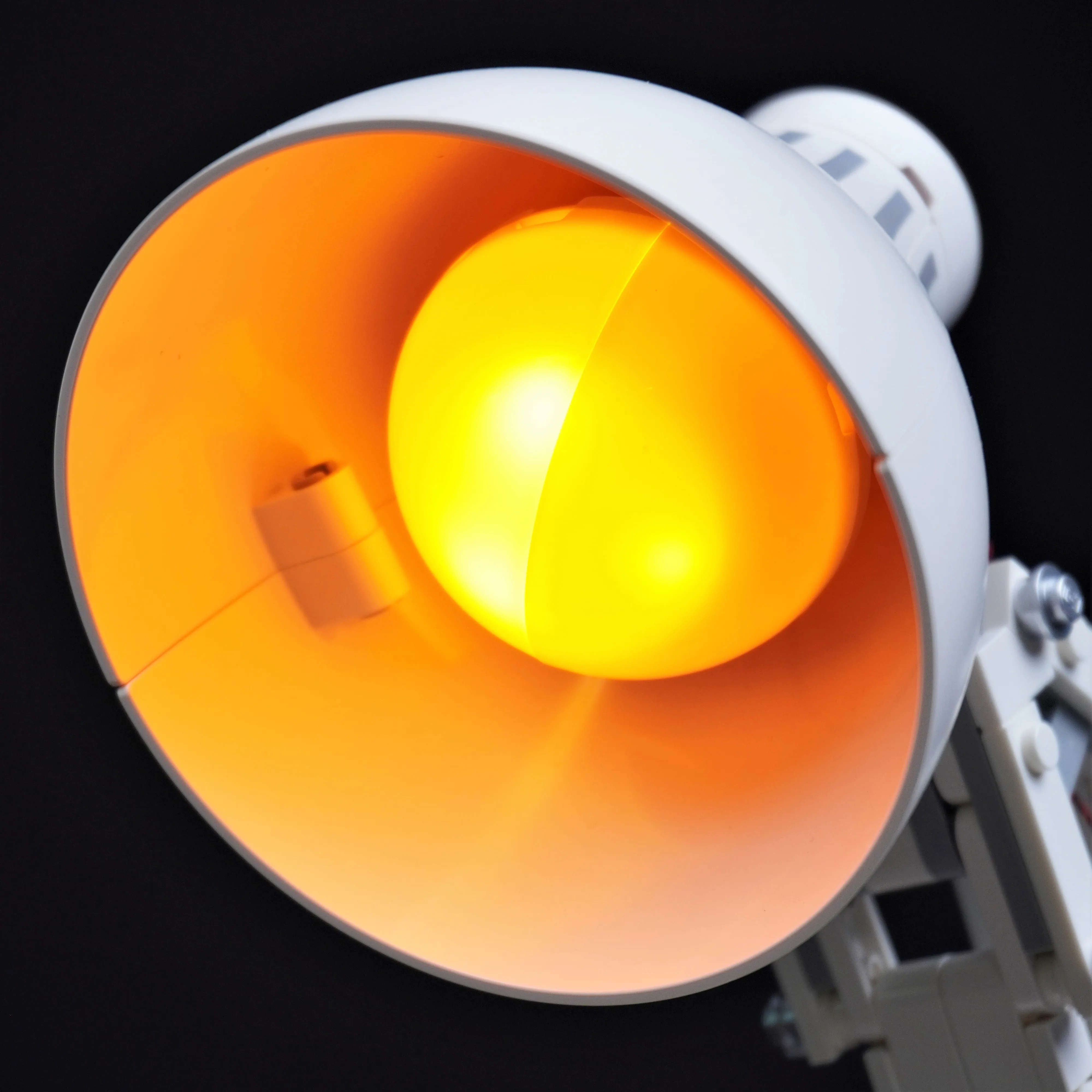 تركيبات إضاءة مكعبات البناء مناسبة لمصباح المكتب الصغير Lego 21357 Disney Pixar. يمكن تعديلها باستخدام LED للتخكيل #3