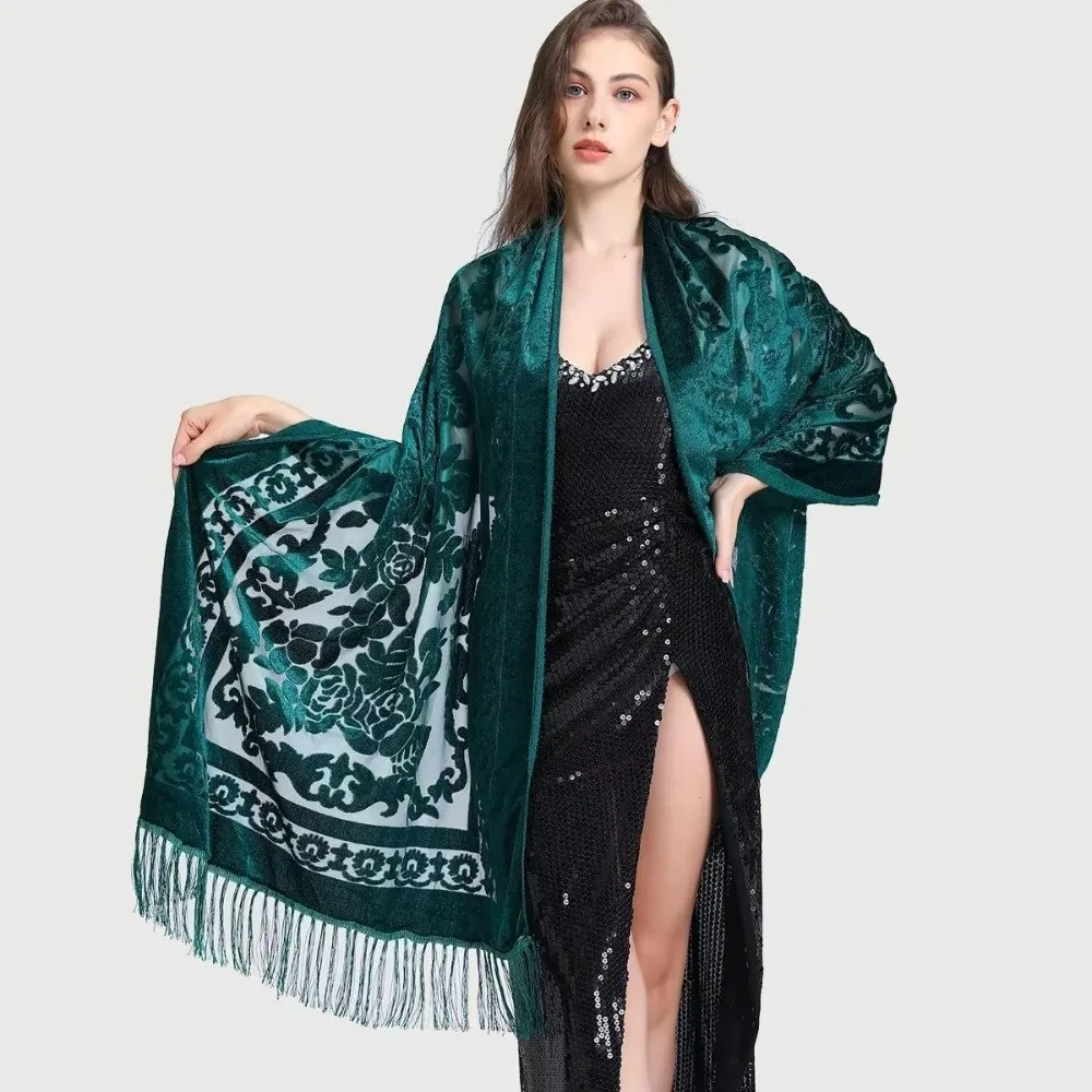 エスニックスタイルチャイナドレスショールエレガントなデザイン暖かい素材ロングフリンジスカーフフリンジエッジ多用途ベルベットスカーフ