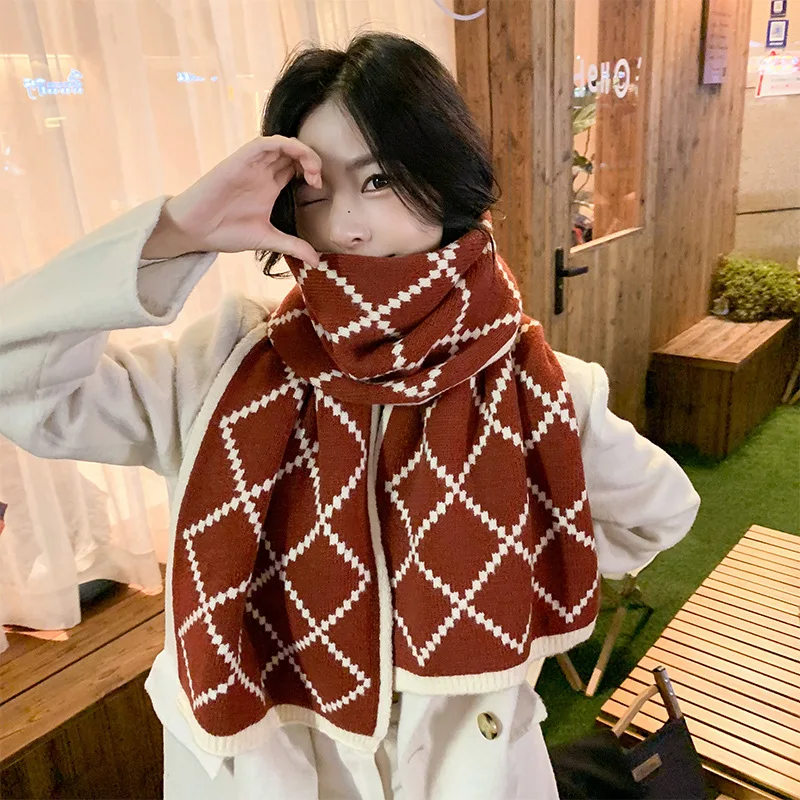 

Red Plaid Knitted Scarf for Women Winter Thickened High-End Feeling Couple's Gift Birthday New Year's Soft Woolen Neck Warmer