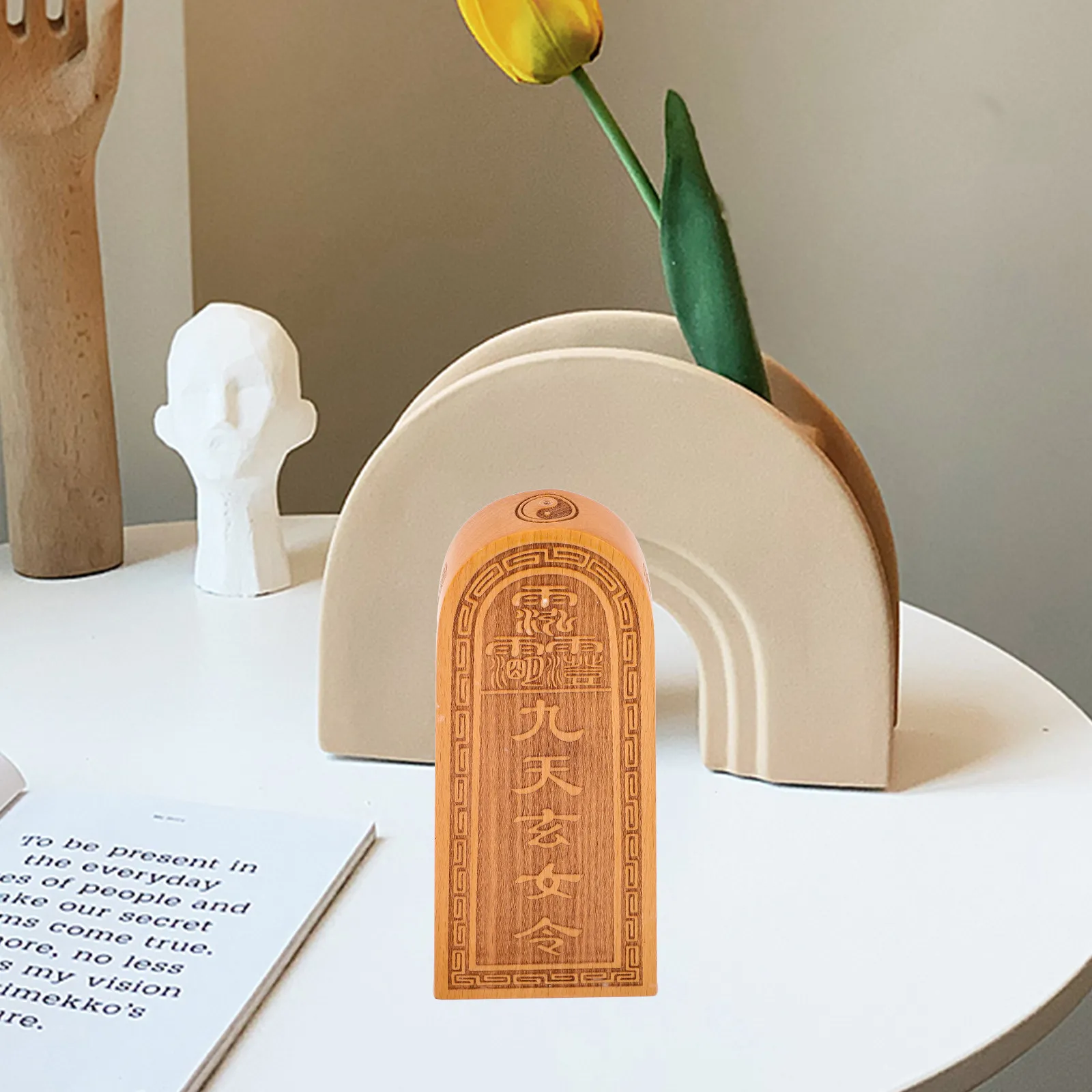 Estatua de Madera de Melocotón Tallada con Símbolo Xuan Nu, Adorno Taoísta para Decoración del Hogar, Amuleto de Protección y Exorcismo para Mesa de Altar