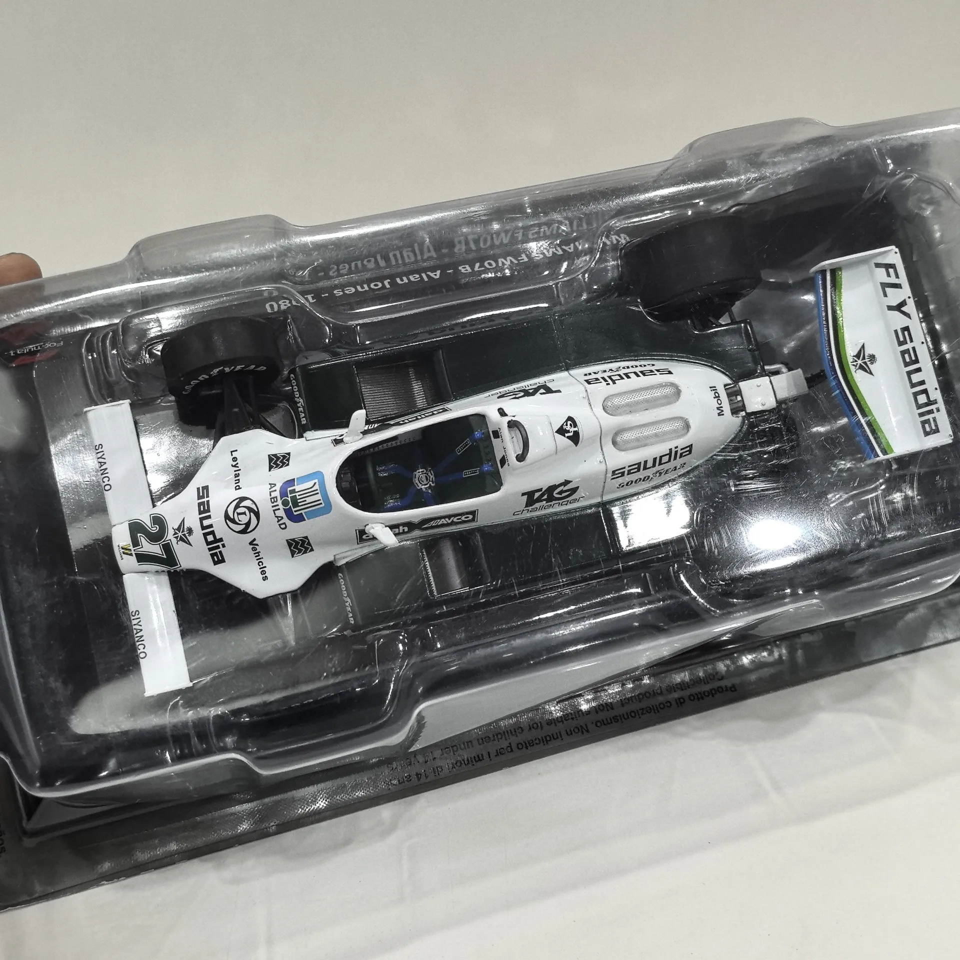 Diecast IXO 1/24 Scale WILLIAMS FW078 # 27 1980 Formula Racing W4 Alloy Car Model view 6