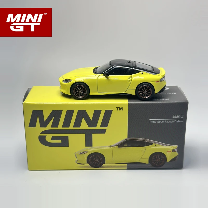 MINIGT 1:64 Fairlady Z Lady 400Z 2023 Yellow alloy car model 415