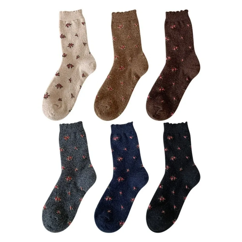 جديد رشاقته المرأة الجوارب الكورية نمط زهرة نمط زهرة الجوارب منتصف العجل الأوسط جوارب أنبوبية الشتاء