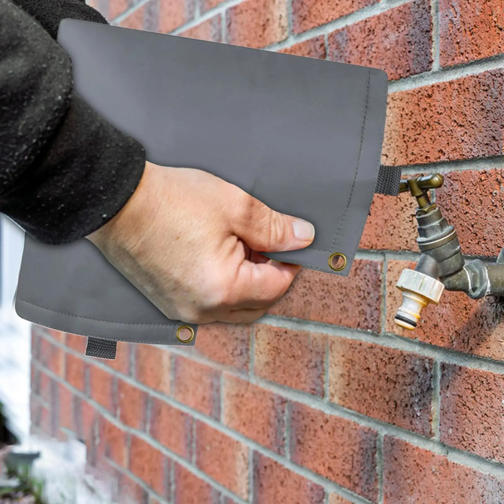 

Outdoor Water Spigot Cover Reusable Outdoor Hose Bib Protector Large Hose Cover Socks For Garden Lawn Yard Farm Backyard Patio