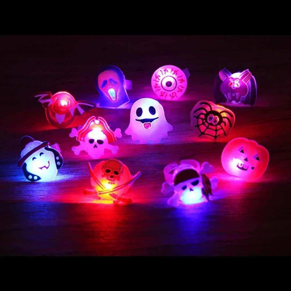 LED Halloween Rings Glowing Pumpkin Ghost Skull Spider Finger Luminous Rings Bracelet Halloween Party Cosplay Decoration Props