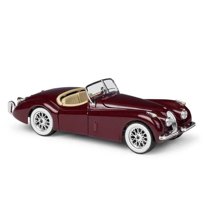 Bburago 1:24 1951 Jaguar XK120 Roadster Alloy Classic Car Model Diecasts Metal Toy Vehicles Car Model Simulation Childrens Gifts