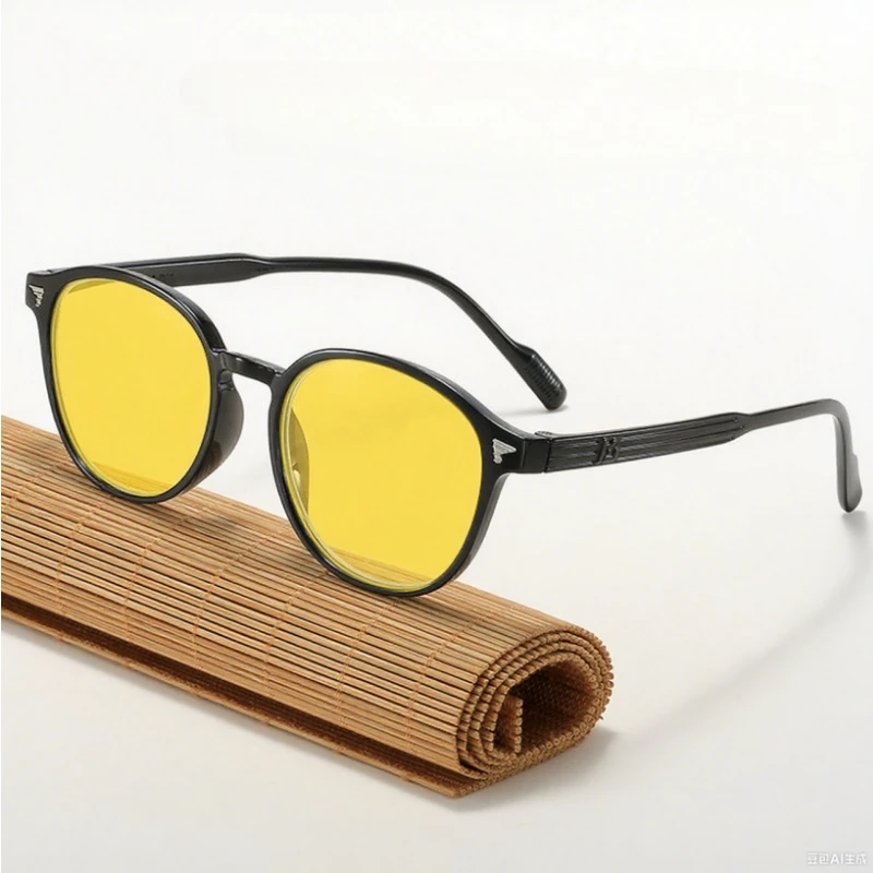 Retro Diamond-Studded Night Vision Anti-Blue Light Glasses Unisex Computer Gaming Yellow Protective Eyewear for Men and Women