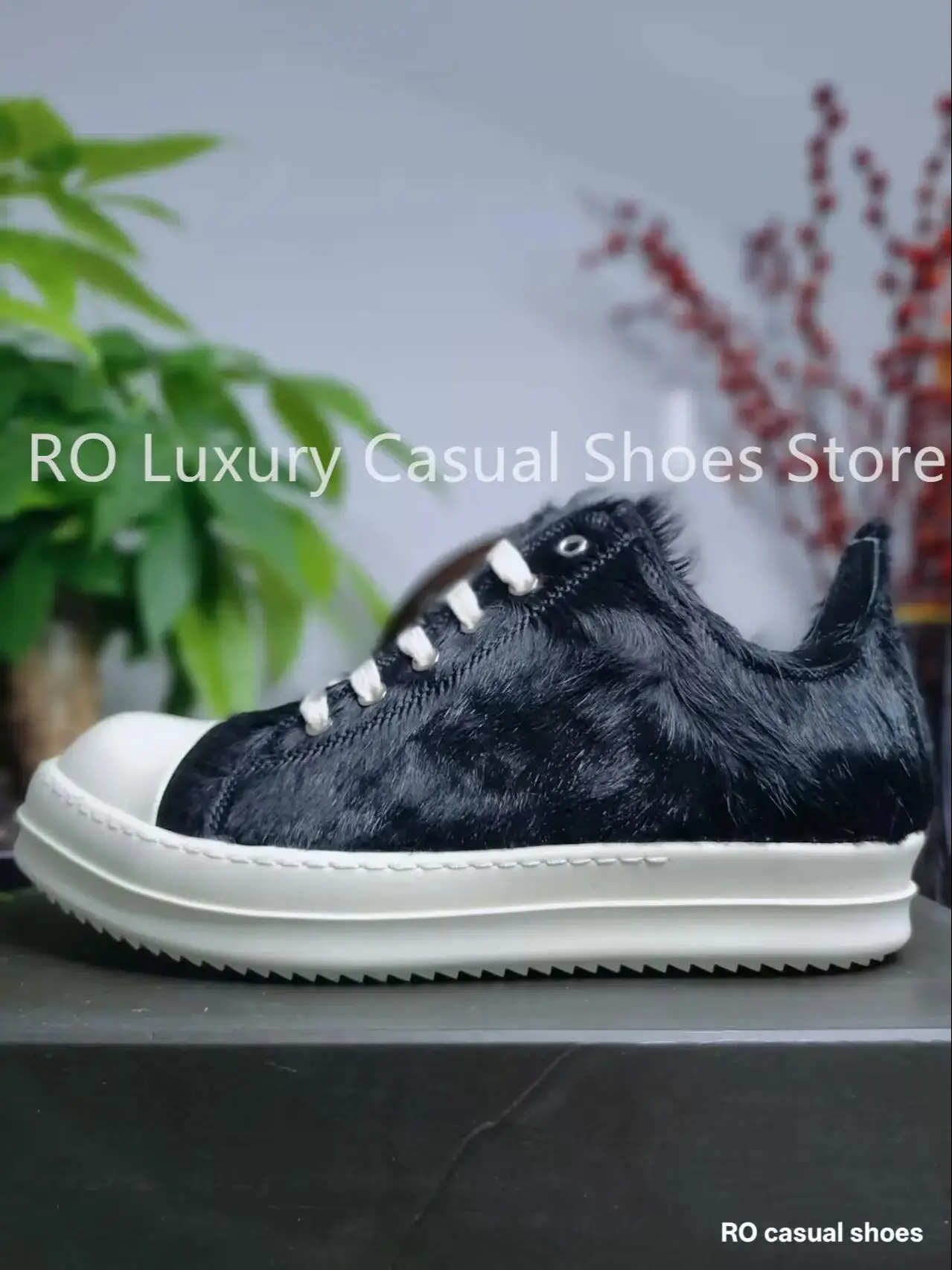 

Мужские повседневные туфли из натуральной кожи R-o, черные кроссовки из конского волоса с низким верхом, унисекс, меховые кроссовки, модная дизайнерская обувь класса люкс