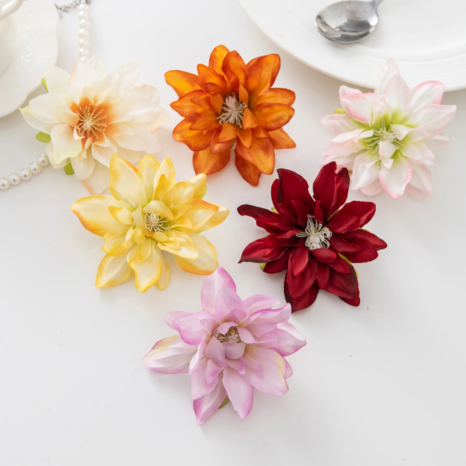 50/100 Stück Künstliche Seidenblumen, Große Lotusblumen, Großhandel, Heimdekoration, Tischdekoration, Kranz, Hochzeits- und Brautaccessoires, Kopfschmuck, DIY-Geschenkbox – Detail 4