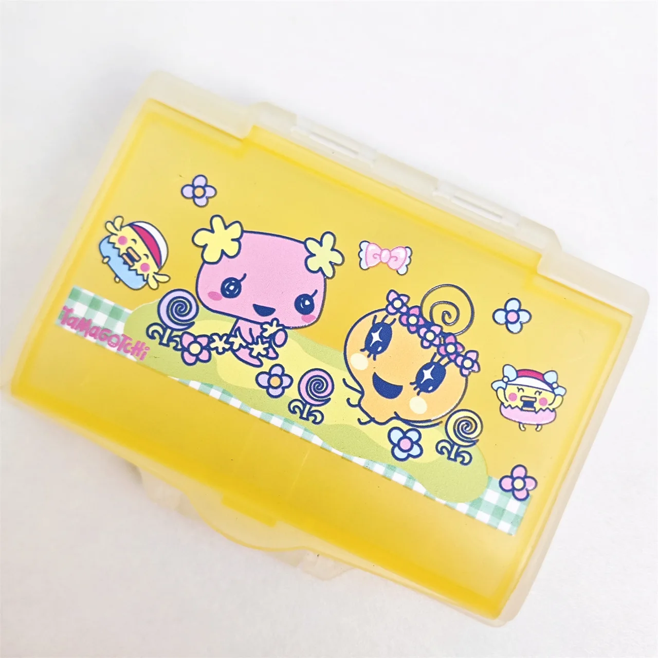 Tamagotchi Mametchi Medikamenten-Aufbewahrungsbox Kreative Cartoon-Animation Bedruckte Große Kapazität Tragbare Unabhängige Zweischichtige Pillendose – Detail 8