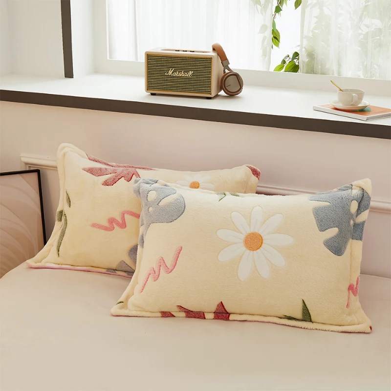Multi-gauge Cartoon Printed Plush Pillowcase, Rectangular Sleeping Pillowcase, Warm Soft Flannel Pillowcase, Home Decor, Winter