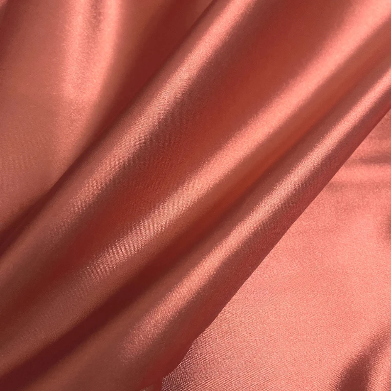 ผ้าซาตินคาราเมลเนื้อนุ่มเงางาม สำหรับชุดนอนผู้หญิง ชุดราตรี งานฝีมือเย็บปักถักร้อย ตกแต่งบ้าน และงานประดิษฐ์ต่างๆ