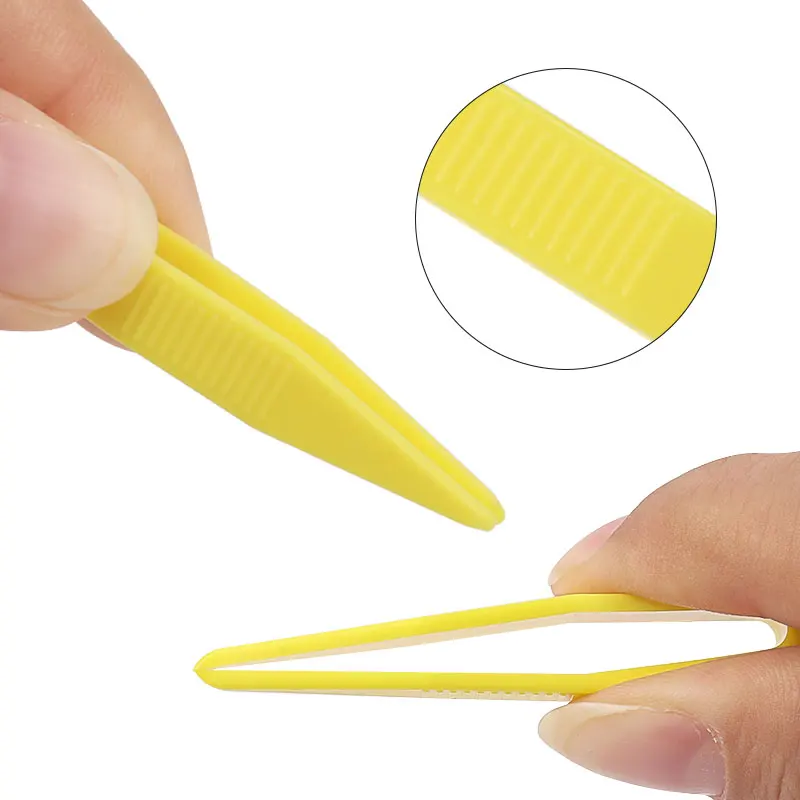 Pinzas de plástico para pestañas, Clip para cejas, Clips para párpados dobles, máscara Facial, asistente de belleza, herramienta portátil, suministros de maquillaje, 10 Uds.