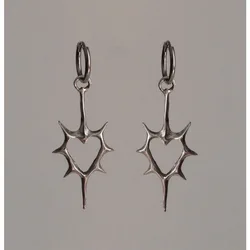 2pcs Punk Rock Hollow Thorns Love Heart Pendant Hoop Earrings for Women Men, Lover Fashion Cool Rivets Spike Earings Jewelry