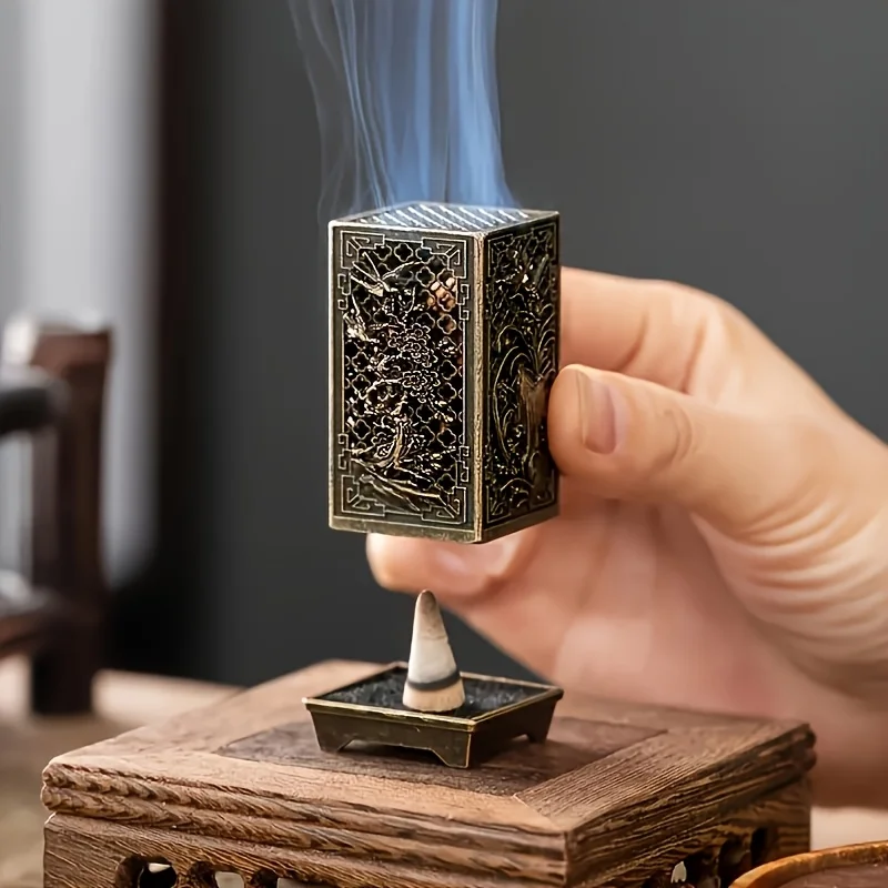 Juego de 2 Portaincienso Tradicionales Chinos - Diseño Calado con Flores de Ciruelo, Orquídeas y Crisantemos, Decoración de Altar Zen de Aleación de Zinc, Apto para Yoga, Altar Budista en Casa, Sin Fragancia