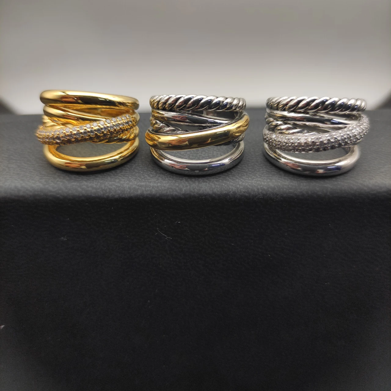 2025 جديد S925 فضة 17.5 مللي متر خمسة أسلاك الصليب خاتم الماس محايد شخصية الموضة الاتجاه الكلاسيكي الرجعية المجوهرات الفاخرة