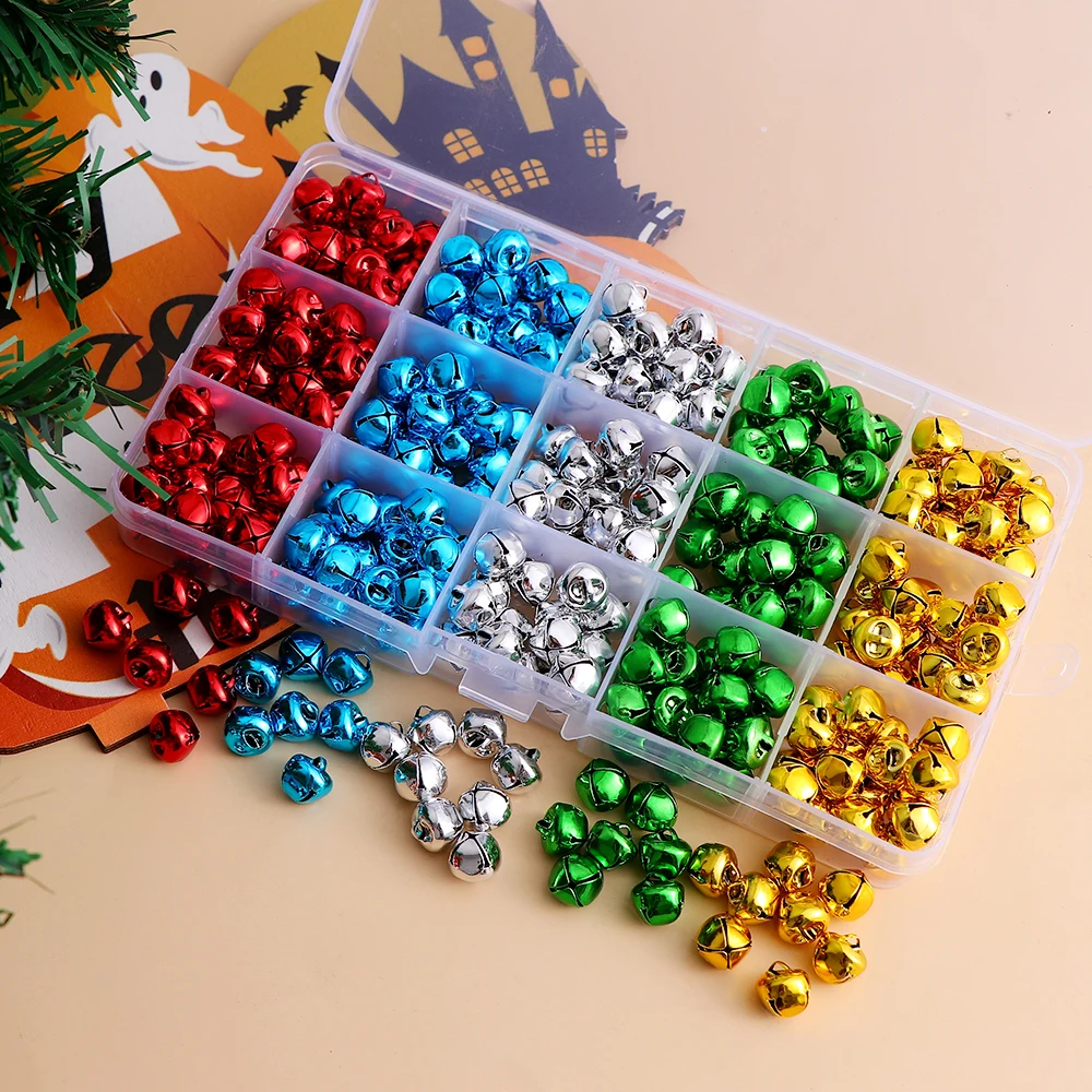 Fünf Farben, 10 mm, verpackt mit 15 Gittern, 300 Stück Weihnachtsglocke, zum Basteln, Dekorationen, 2025, Weihnachtsdekorationsmaterialien