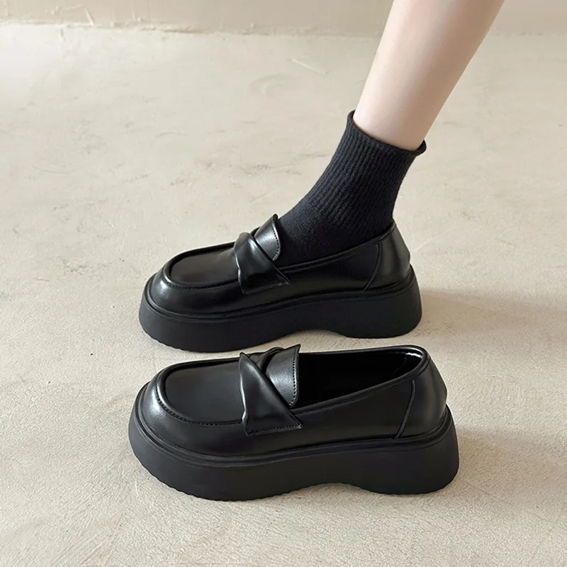 Mocassins Japonais à Semelle Épaisse pour Femme, Petites Chaussures en Cuir, Nouvelle Collection 2024