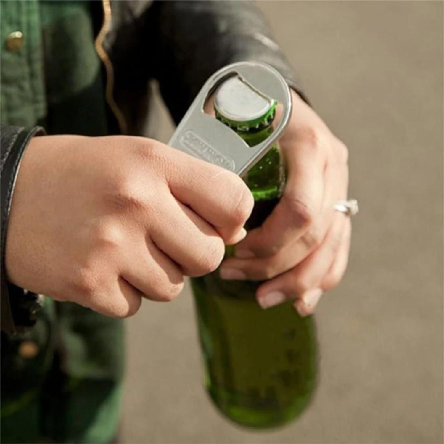 Unique Zipper-Shaped Beer Bottle Opener - Portable,  Zinc Alloy For  & Party Use