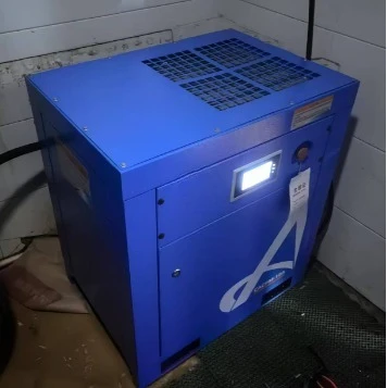 

Портативный сверхмощный винтовой воздушный компрессор 150 фунтов на квадратный дюйм для грузовых автомобилей и внедорожников с сертификацией CE и гарантиями 1 год.