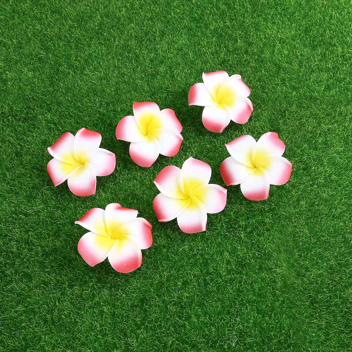 

100pcs Artificial Flowers Foam 6CM White Diameter Wedding Party Hair Clip Beads Pendants Lifelike Decor