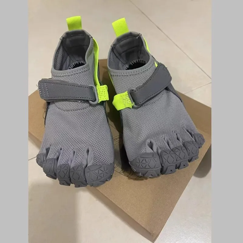 Classic Brand Design Five Toe Yoga Fitness Shoes Non-Slip Soft Sole Walking Shoes Professional Unisex Light Weight Lifting Shoes