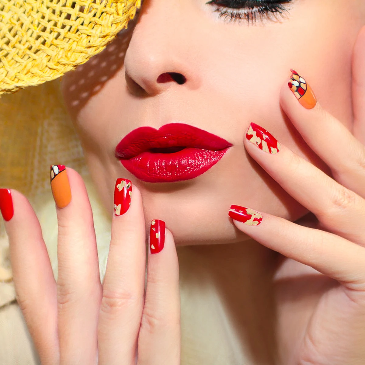 

1 Box Silver and Gold Foil Gauze Nail Art Supplies DIY Decoration for Natural Artificial Nails Fine Workmanship Attractive