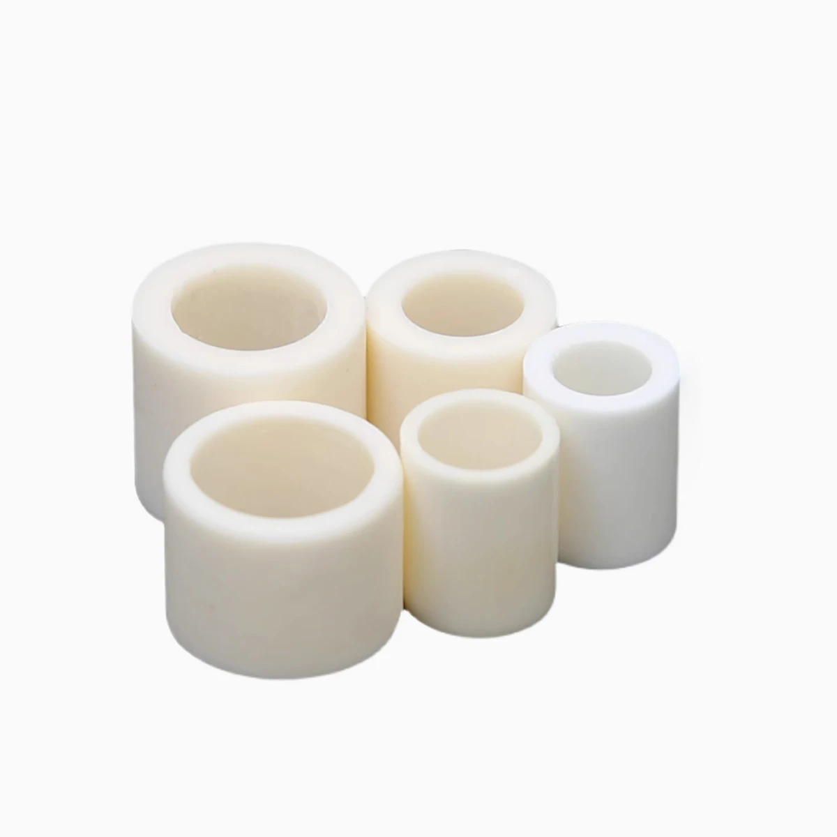 Krótka rura ceramiczna z tlenku glinu 95/99, rura korundowa, pusta izolacyjna tuleja ceramiczna
