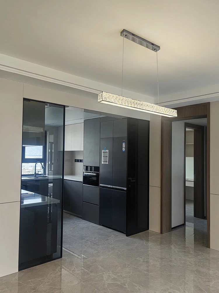 الحديثة كريستال قلادة ضوء الفاخرة شريط طويل Led غرفة الطعام الثريا الشمال مطعم جزيرة بار تركيبات إضاءة داخلية