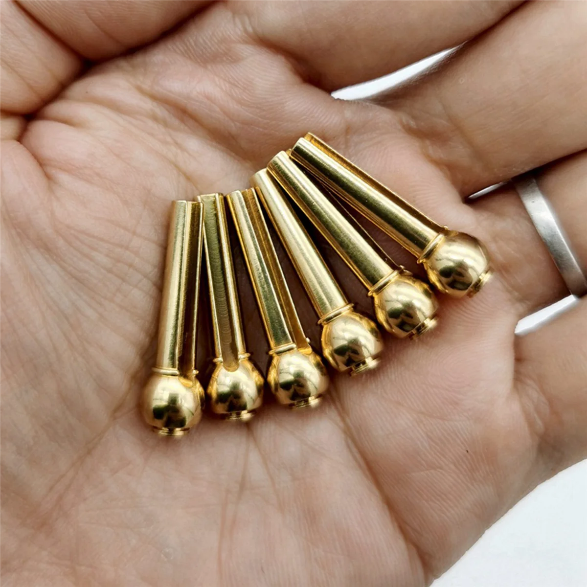 A71P 12X سلسلة الغيتار الصوتية نهاية الجوز جسر السرج أذن البحر دبابيس استبدال مجموعة (دبابيس النحاس والجوز سرج العظام) #1