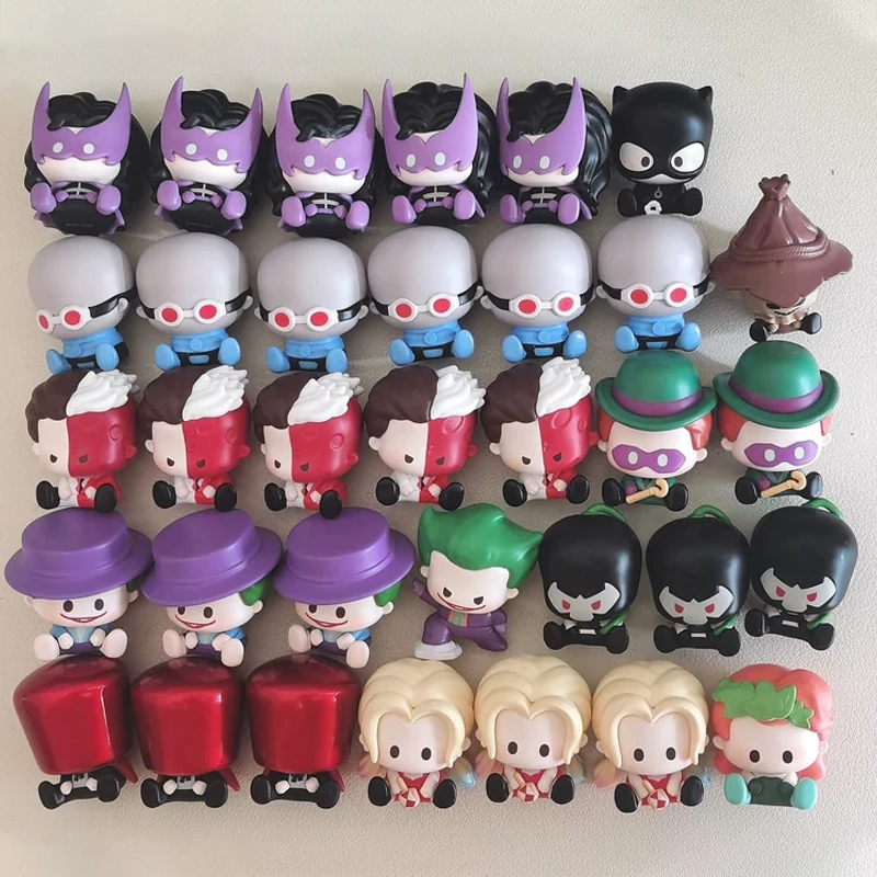 Instock Suplay Batman Gotham City Park Mini Blind Bag Cute Red Headcover Mini Figure Desktop Deco Trendy Toy Ornament