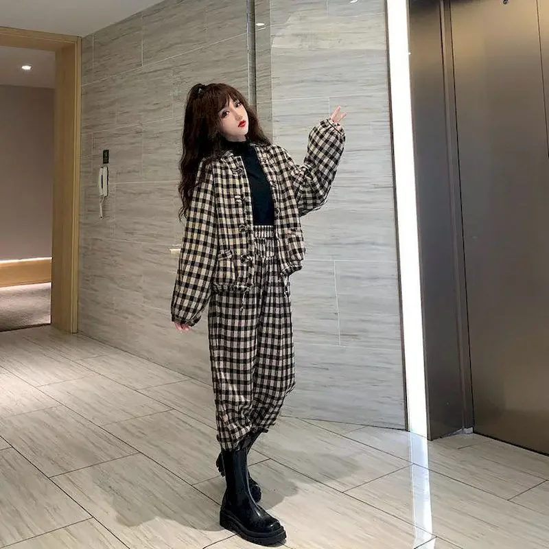 

Women's Jacket Suits Autumn Winter Suits Chinese Literary Retro Loose Disc Buckle Plaid Plus Velvet Coat And Jacket 2 Piece Sets