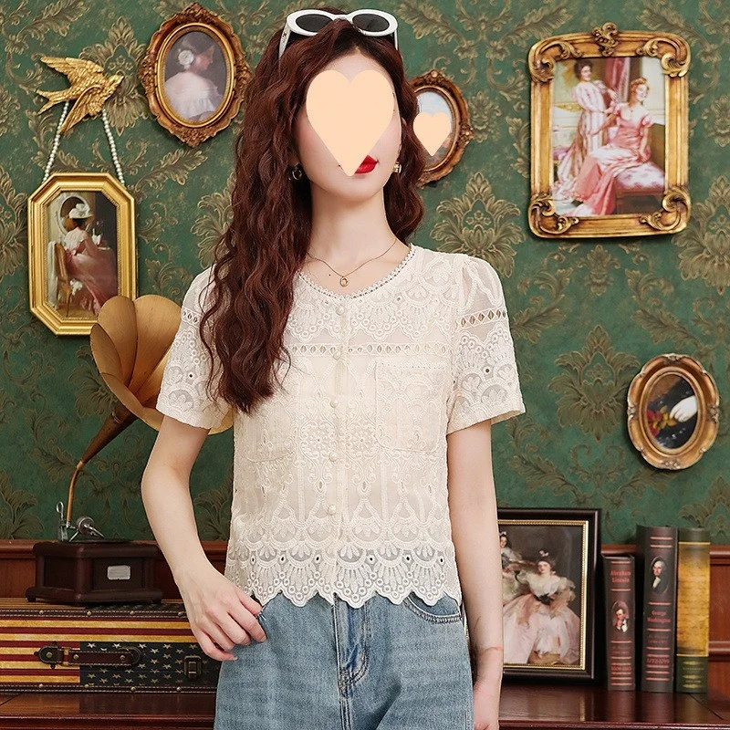 

Ele Embroidered Lace irt Women's ort Sve Summer Slim Fit Hollow out Top Faionable ature Garment Polyester Fa...