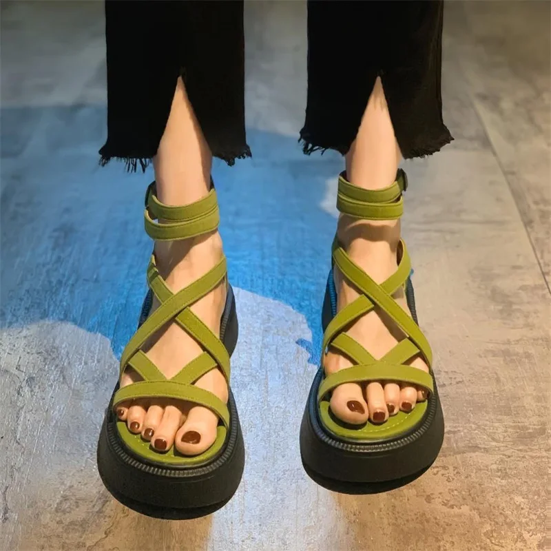 

Women's Sandals 2024 Summer Fashion Hollow out Designer Roman Sandals Platform Open Toe Casual Sandals Flats Sandalias De Mujer