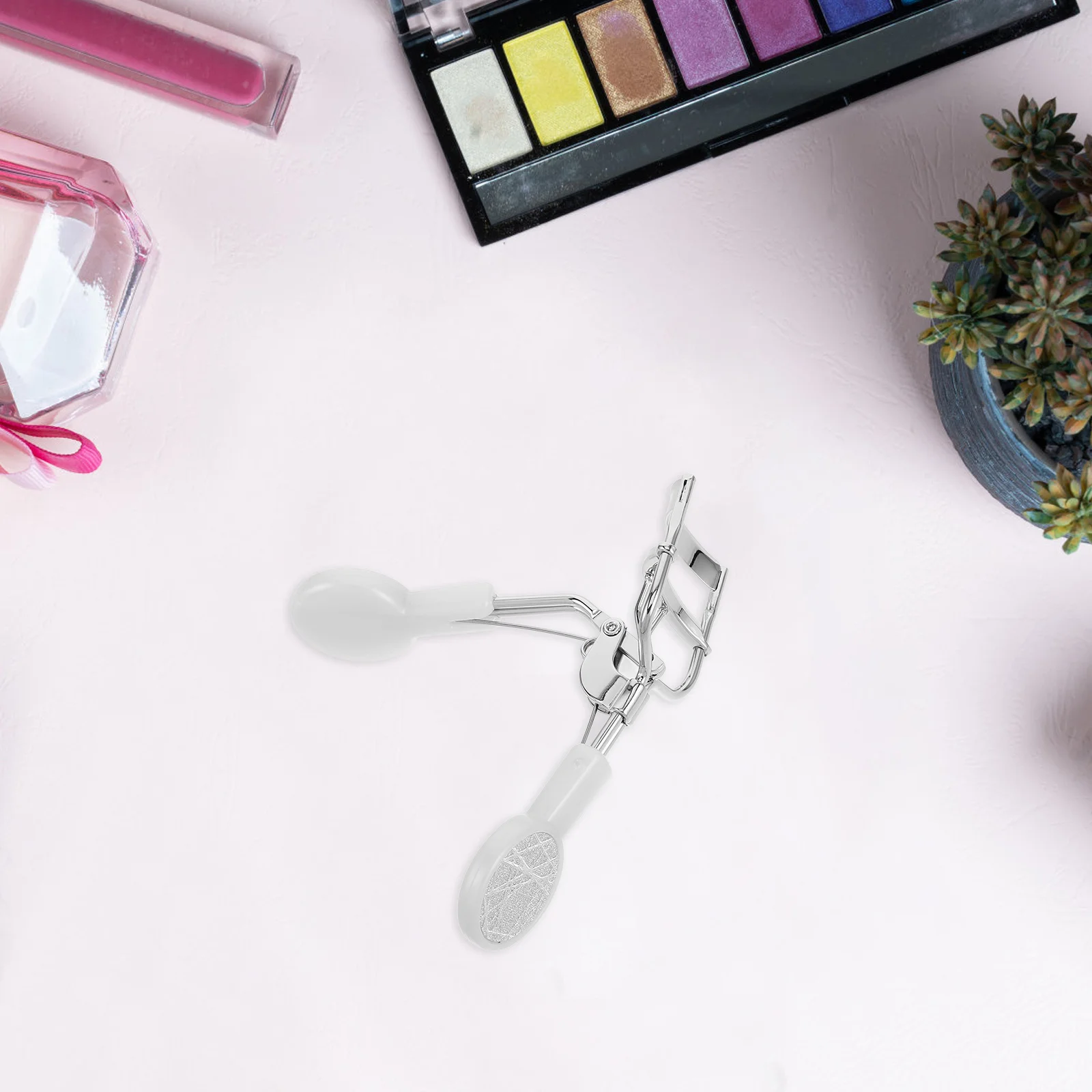 

Eyelash Curler Rhinestone Stainless Steel Wide Mouth For Long-Lasting Curl No Pinching Travel Mini Bling Lash Curler