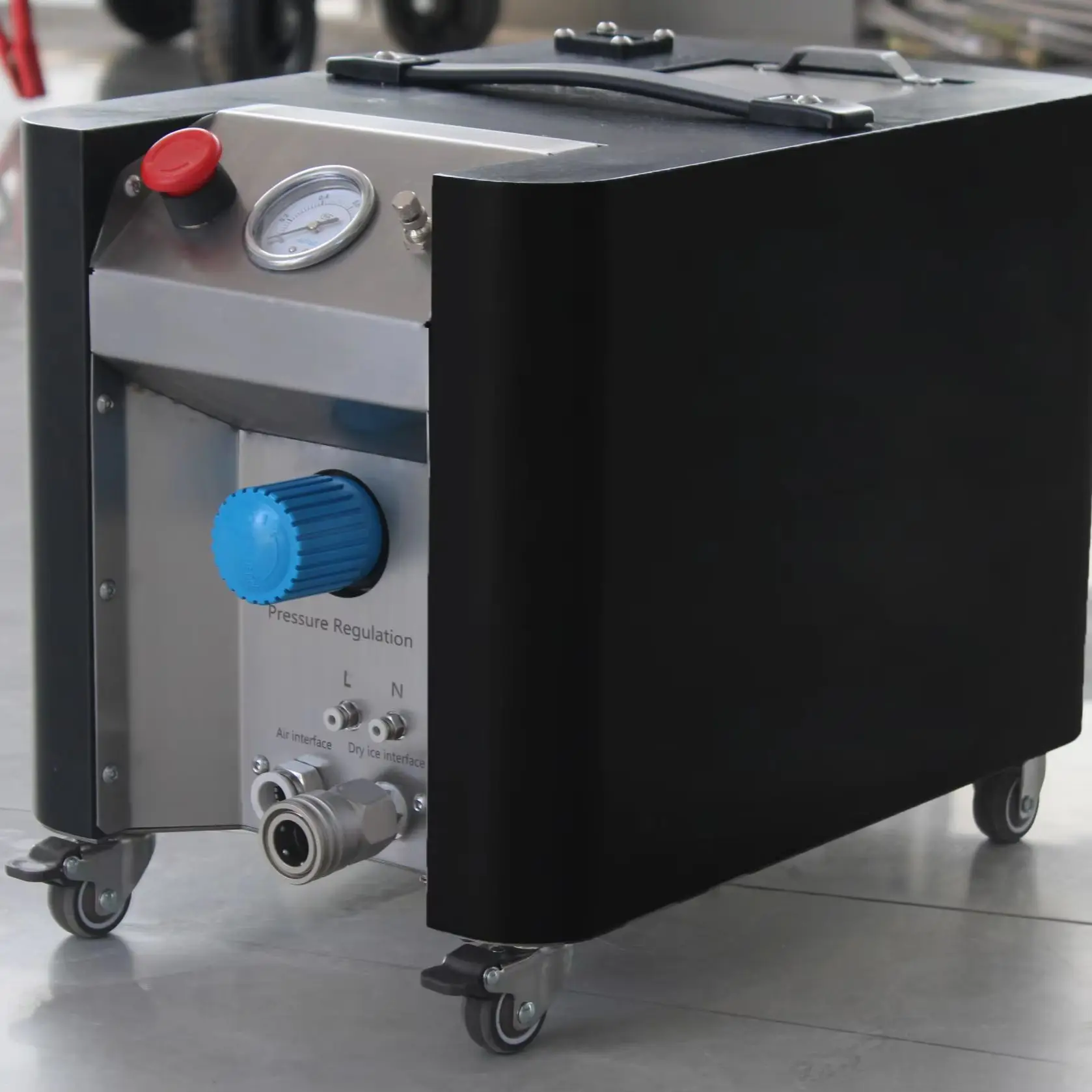 CO2 Dry Ice Blast Blasting Machine Price Multifunctional Portable Dry Ice Cleaning Machine Car Engine Dry Ice Cleaning Blaster
