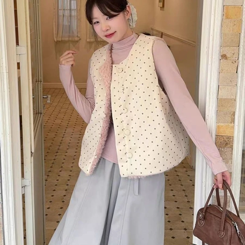 New Sweet Lamb Wool Corduroy Women Clothing Minority Age Reduction Vests Slim Loose Casual Trendy Hot Sell Chaqueta Mujer